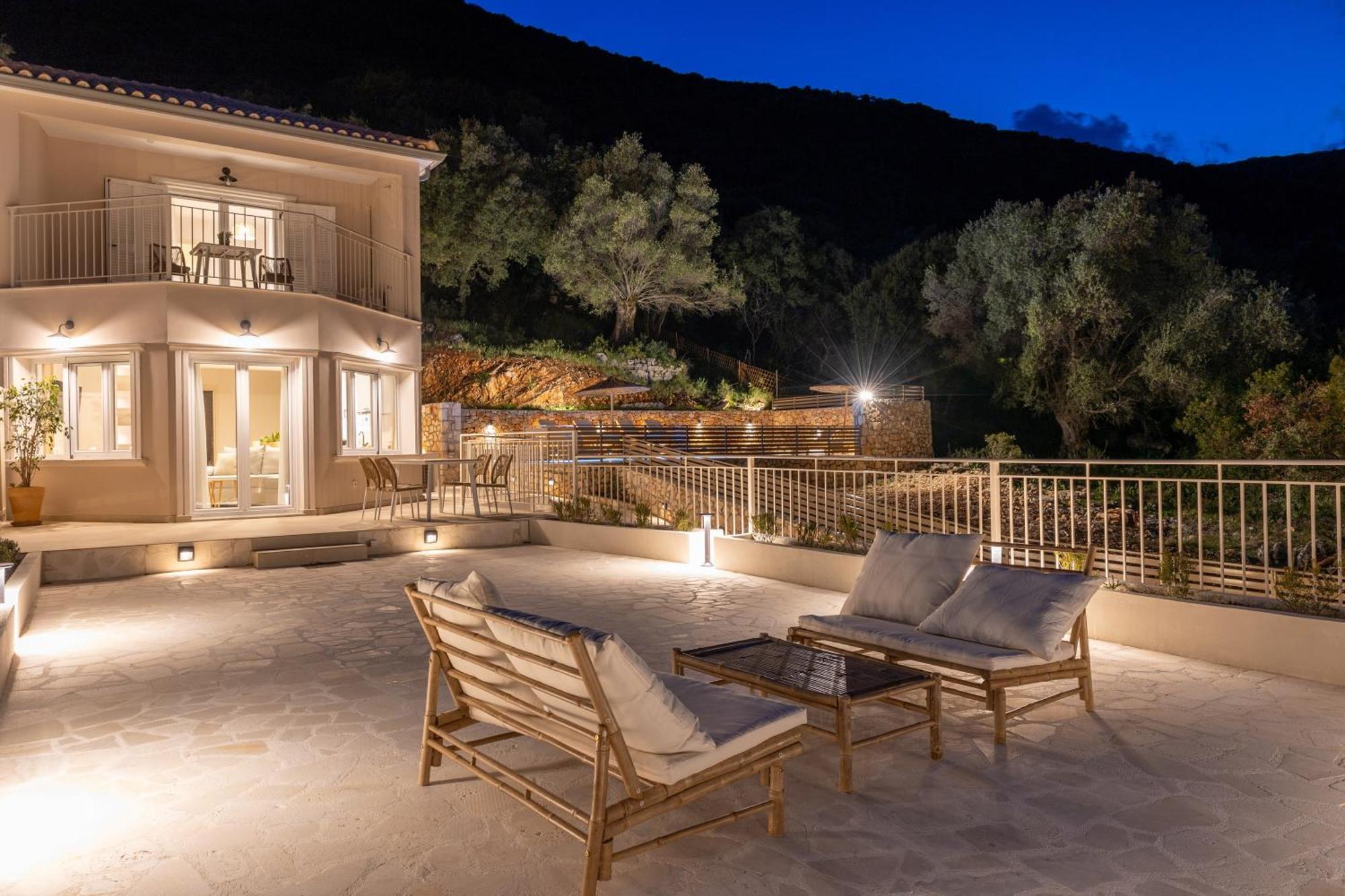Villa Paradise *