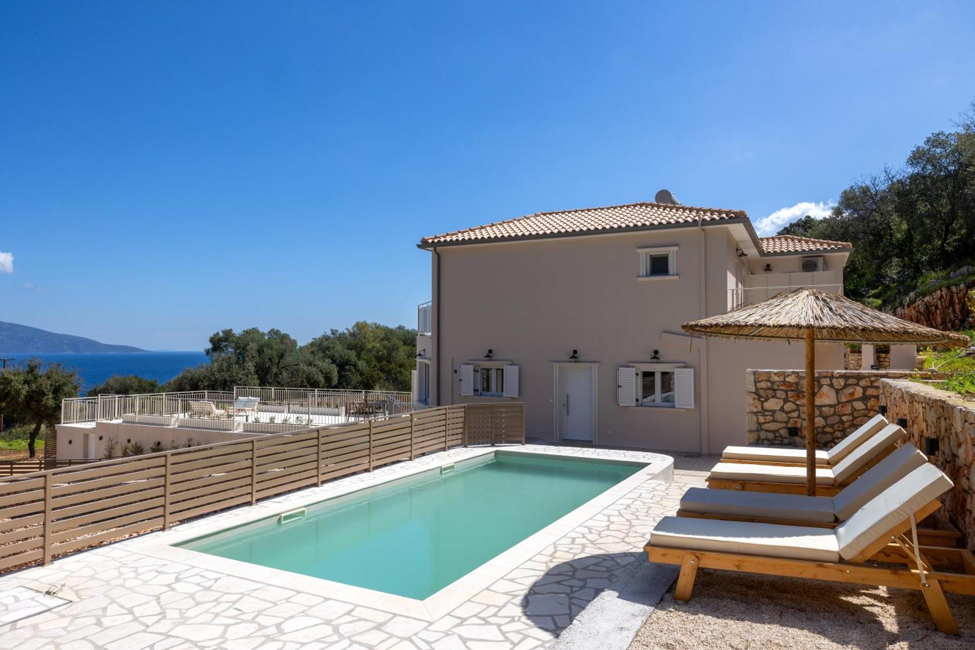 Villa Paradise *